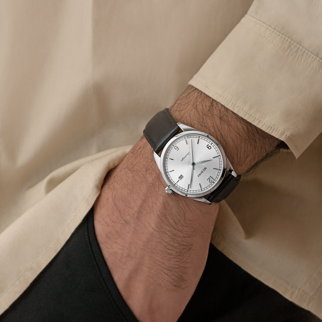 Sovereign Silver / Black Strap